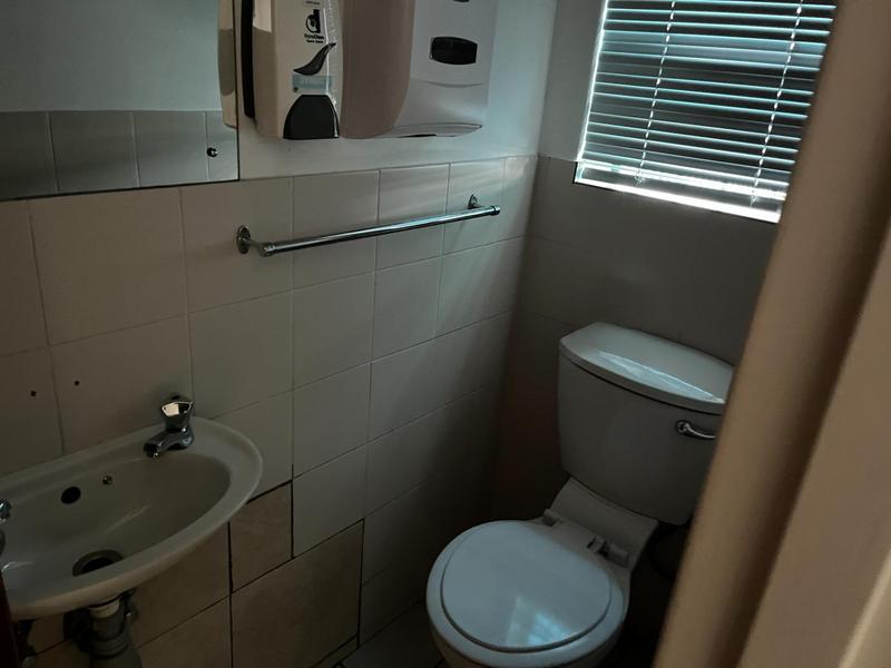 To Let Commercial Property for Rent in Montague Gardens Western Cape
